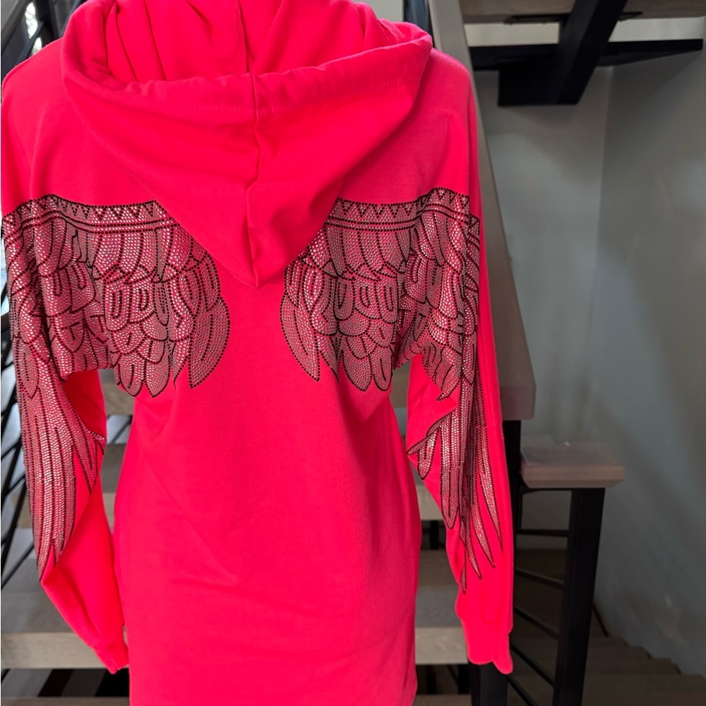 New Hot Pink Hoodie Dress with pockets and Wing Design - Picture 5 of 13